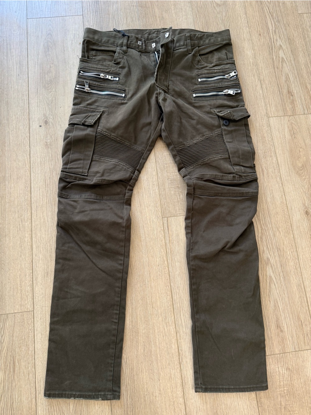 Balmain Olive Green Slim Cargo Pants with Zipper Details